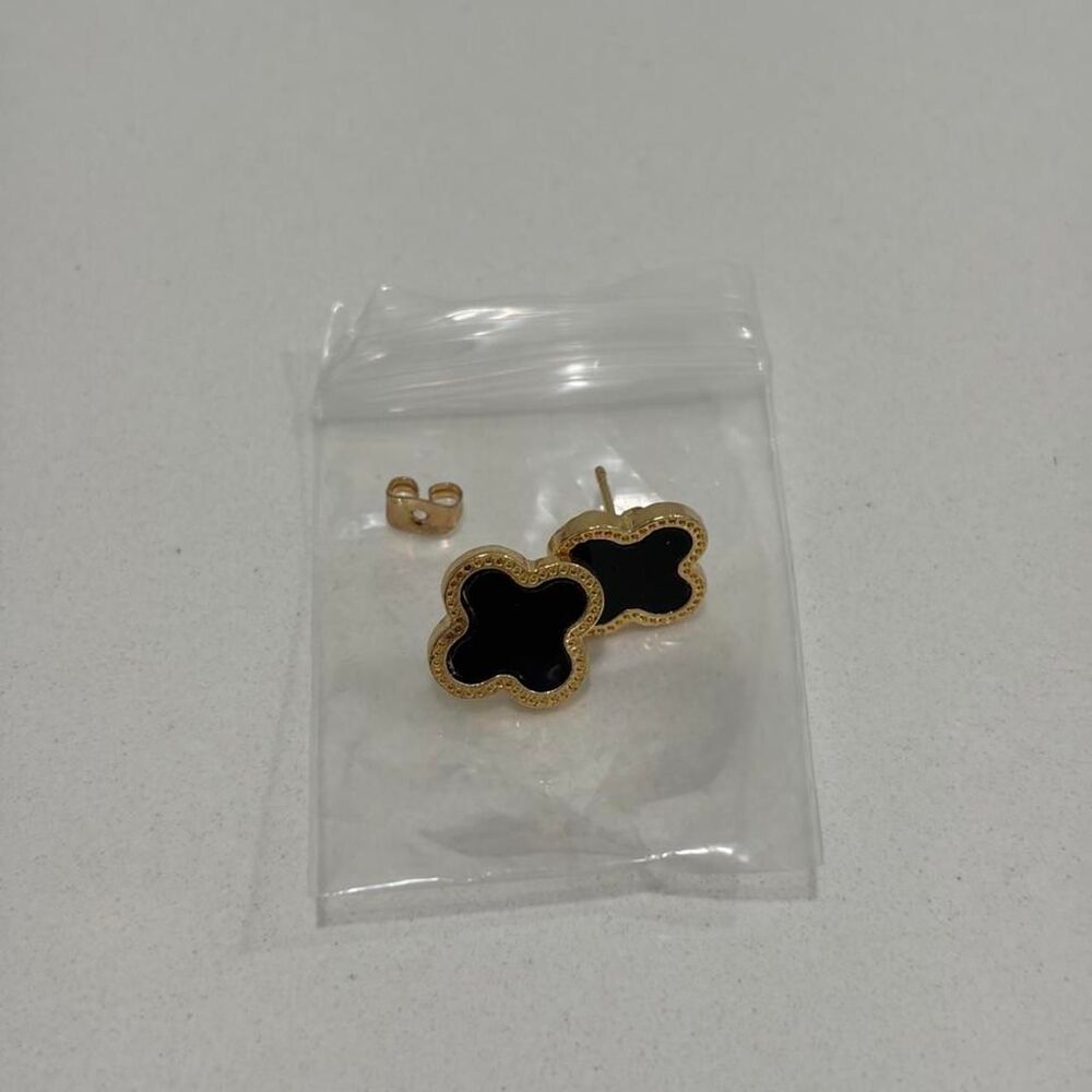 Women's multi Jewelry